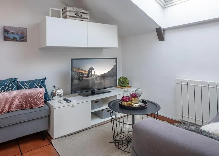 Central And Bright Temporal Penthouse Madrid Center Myr137C