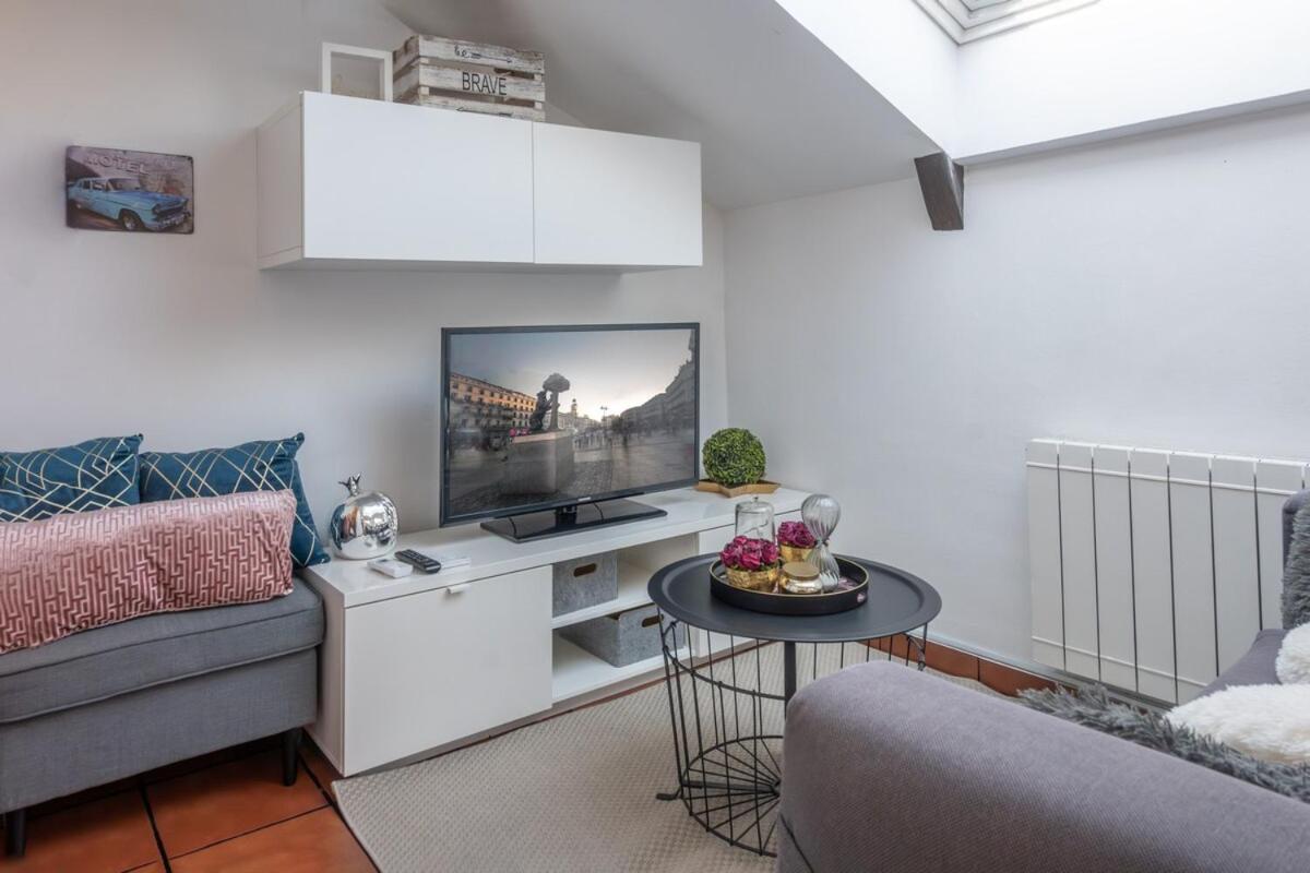 And Bright Temporal Penthouse Center Myr137c Apartamento