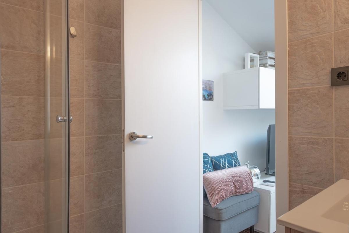 Apartamento And Bright Temporal Penthouse Center Myr137c